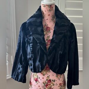 Elegant Black Faux Fur cropped Bolero Jacket